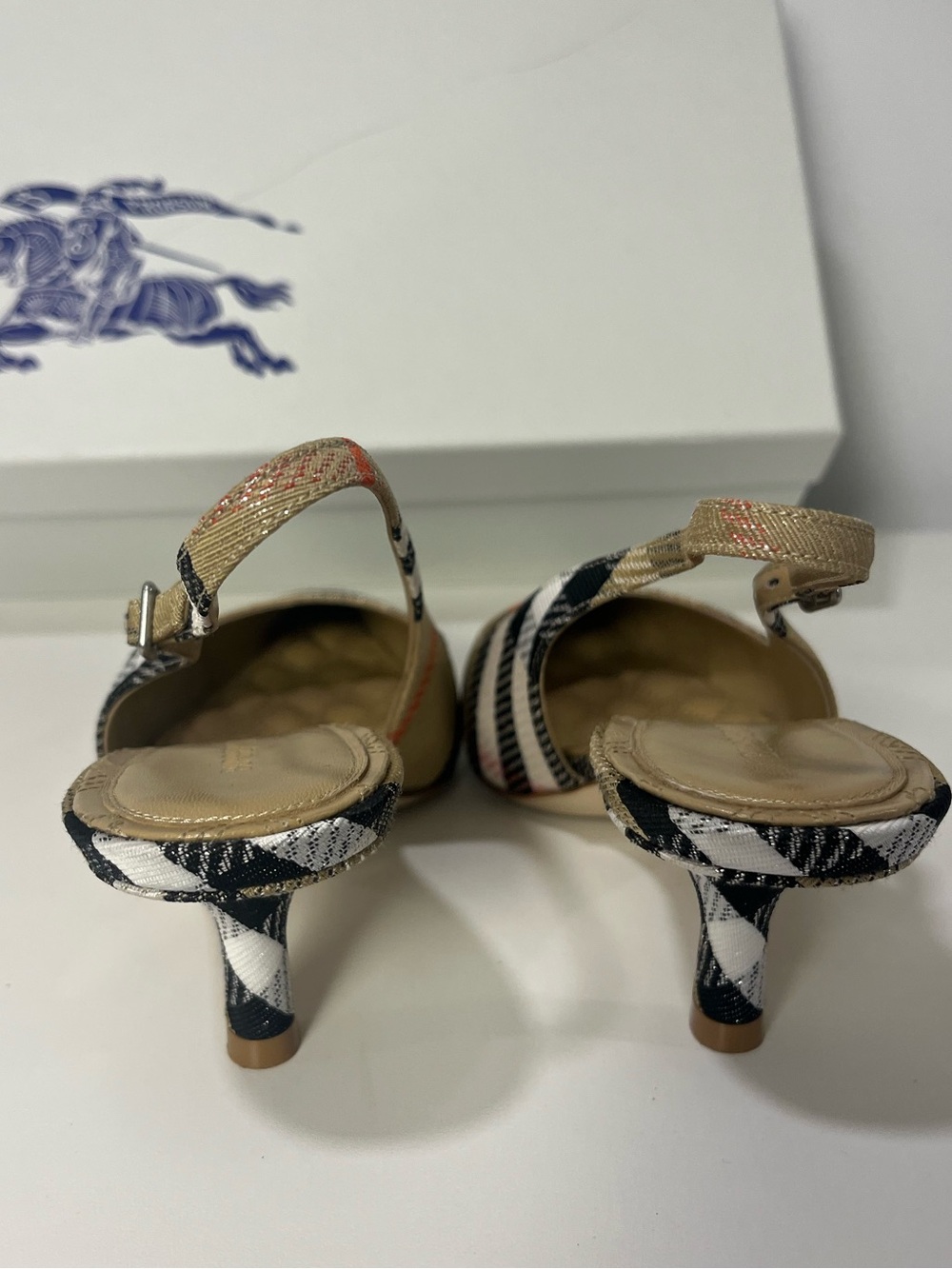 Burberry Women's Check Dame Slingback Pumps - Picture 5 of 10